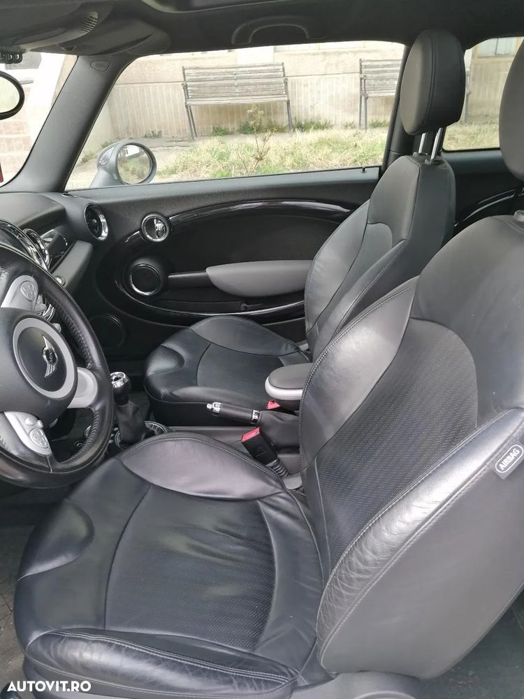 Mini Cooper Cabrio One - 3