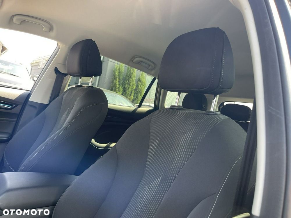 MG 5 Maximal Comfort - 12