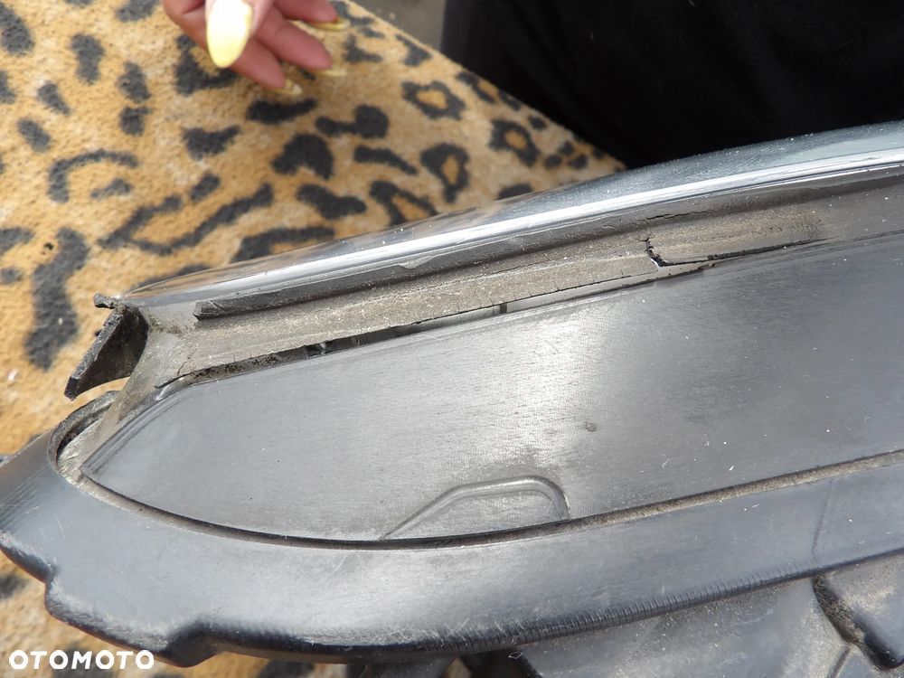 BMW - F10 - H7 - LEWA LAMPA PRZEDNIA - KOMPLETNA - WYRWANE UCHO - 7203242 - 9
