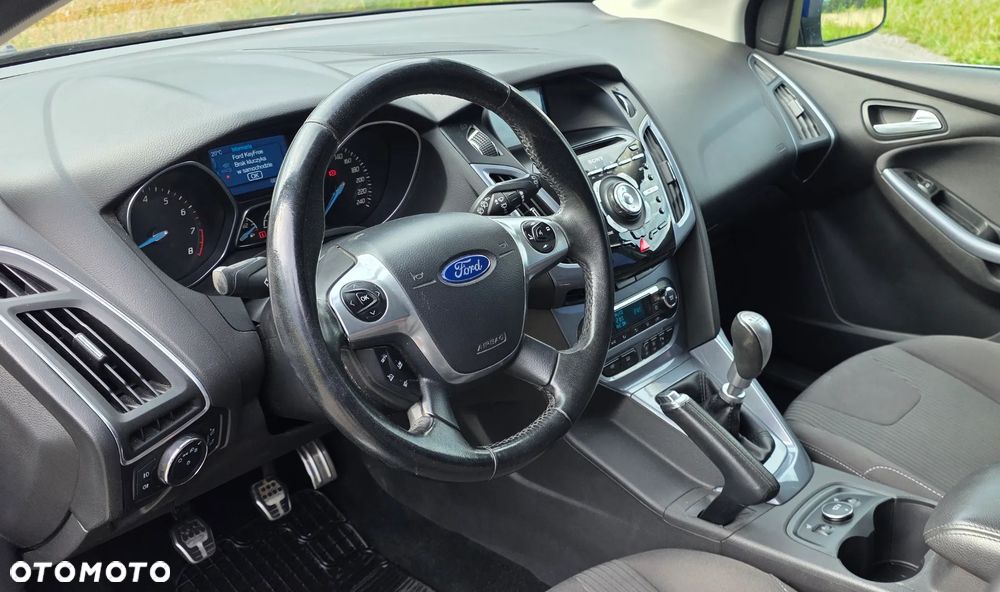 Ford Focus 1.6 EcoBoost Start-Stopp-System Titanium - 16