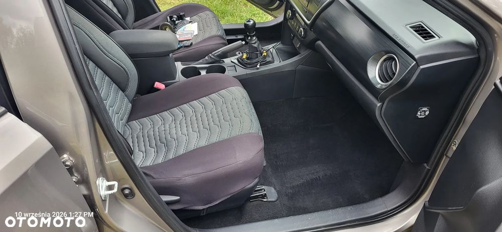 Toyota Auris - 13