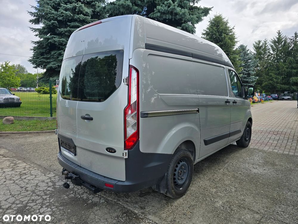 Ford TRANSIT CUSTOM - 15