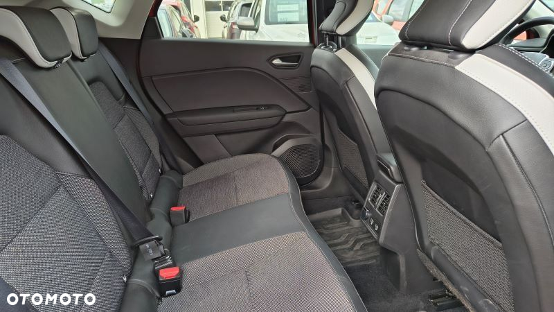 Renault Captur - 21