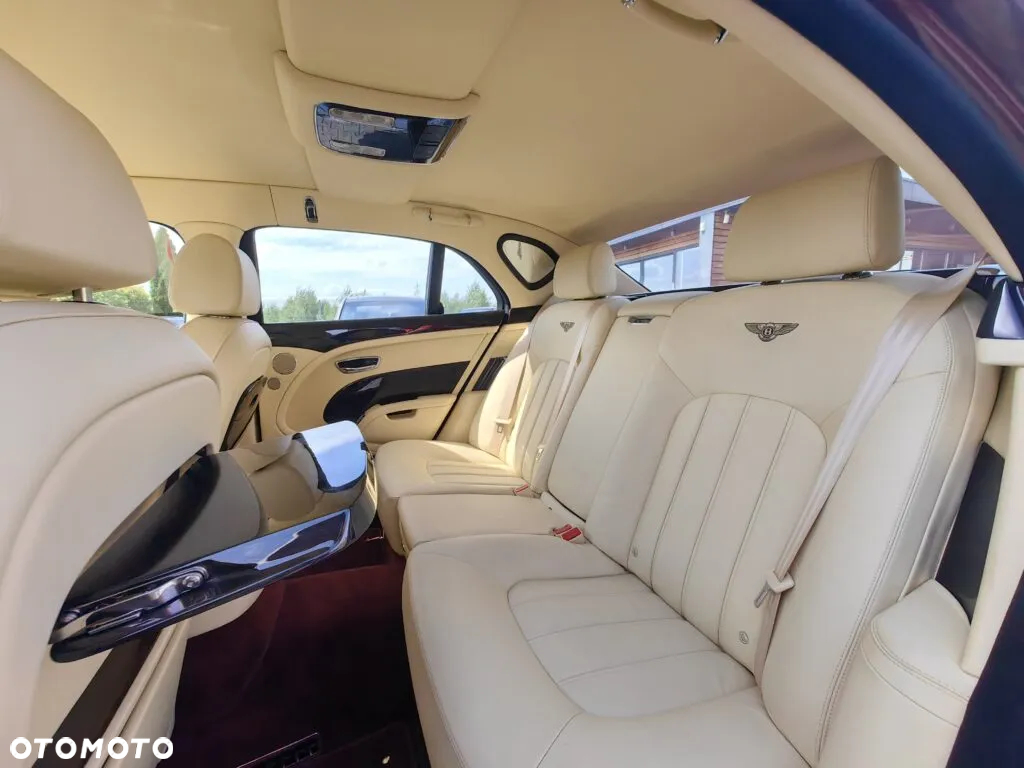 Bentley Mulsanne Speed - 31