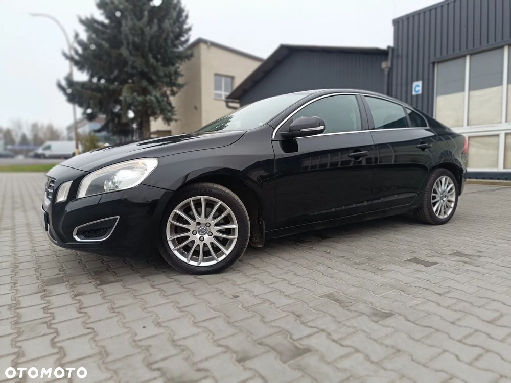 Volvo S60 D3 Geartronic Momentum - 13