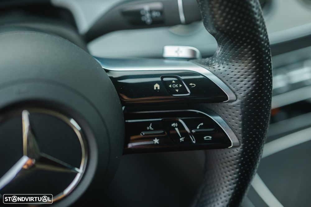 Mercedes-Benz E 300 de AMG Line - 22