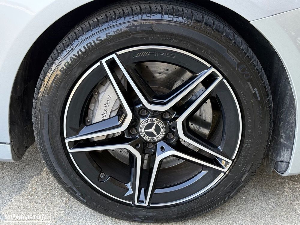 Mercedes-Benz E 300 de AMG Line - 29