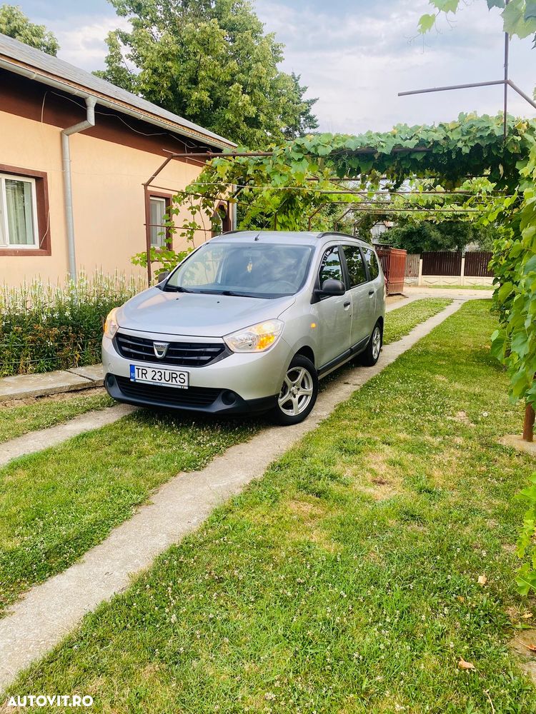 Dacia Lodgy 1.5 dCi 90 CP Laureate - 2