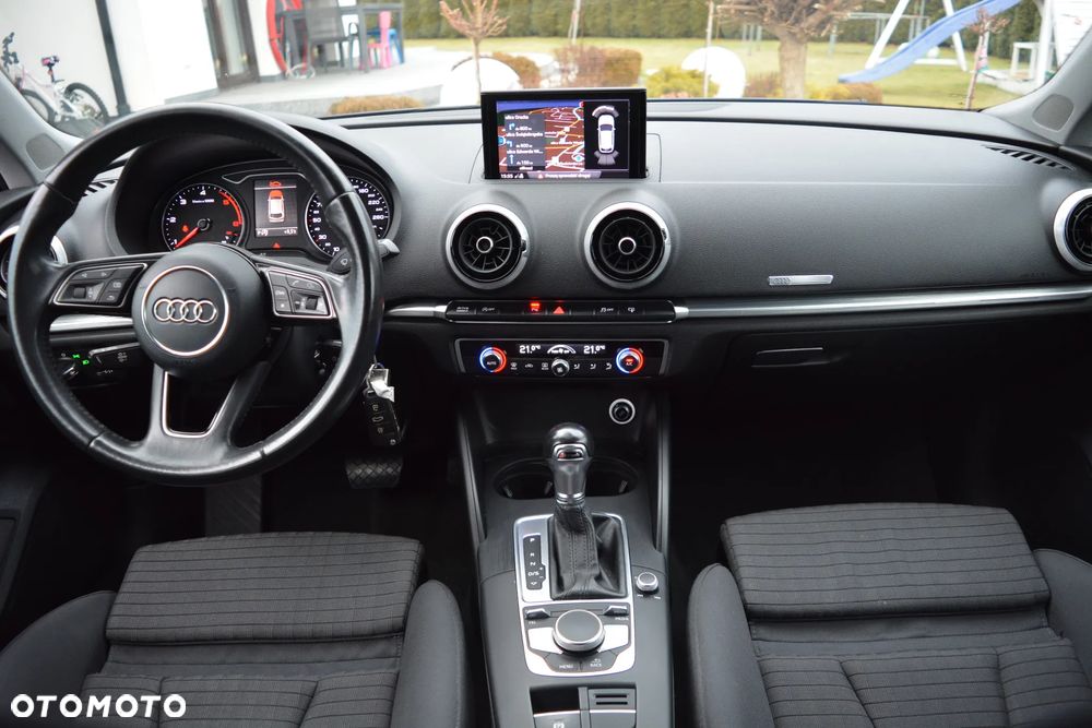 Audi A3 Sportback 1.6 TDI S tronic sport - 10