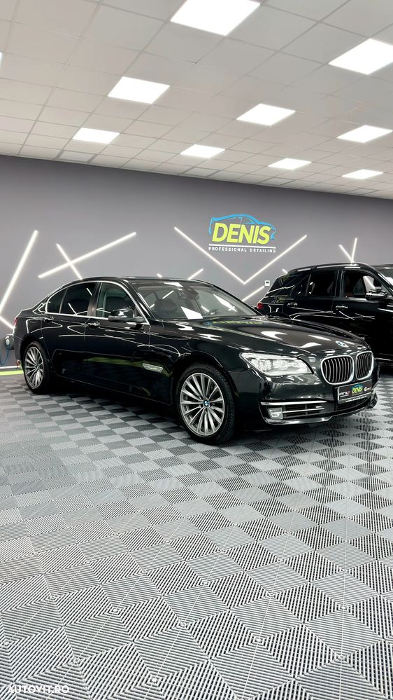 BMW Seria 7 740d xDrive - 1