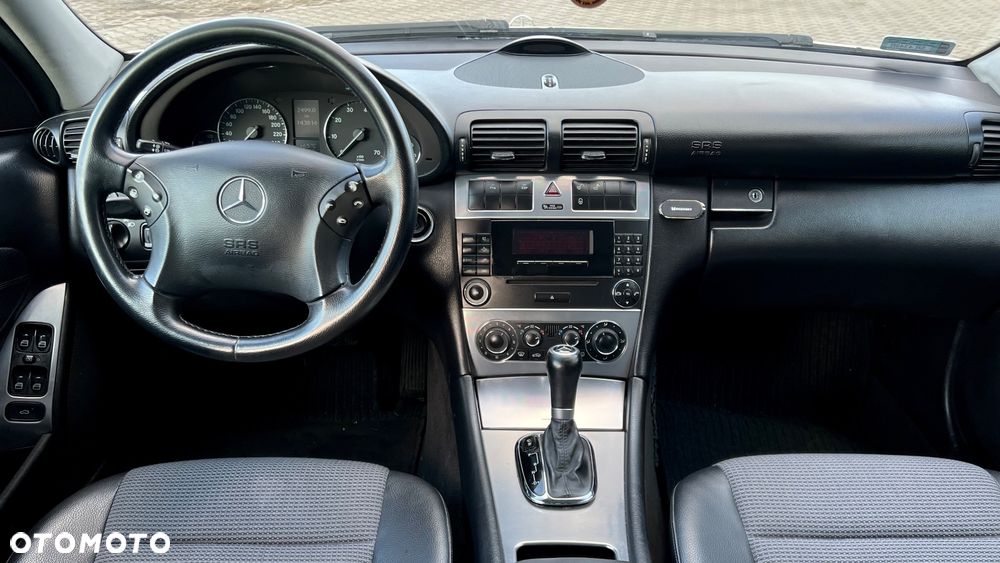 Mercedes-Benz Klasa C - 16