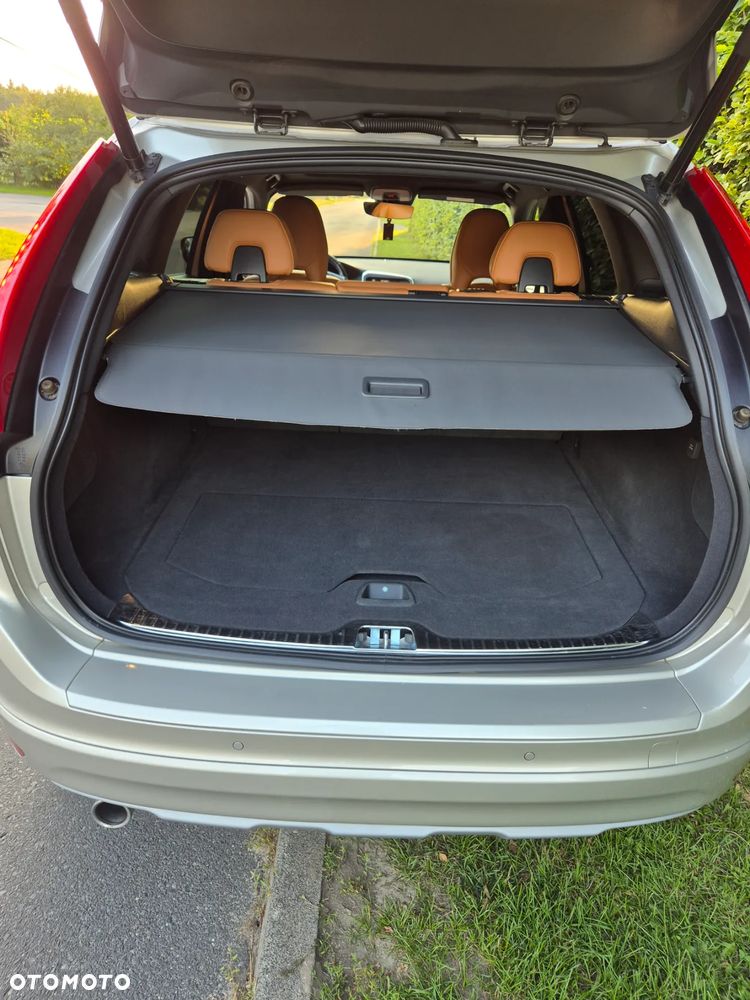 Volvo XC 60 D4 Inscription - 17