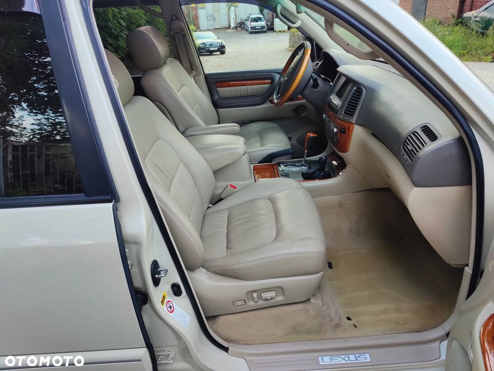 Lexus LX - 11