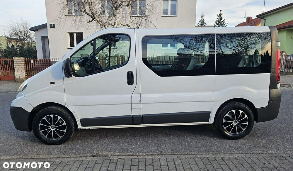Opel Vivaro - 19