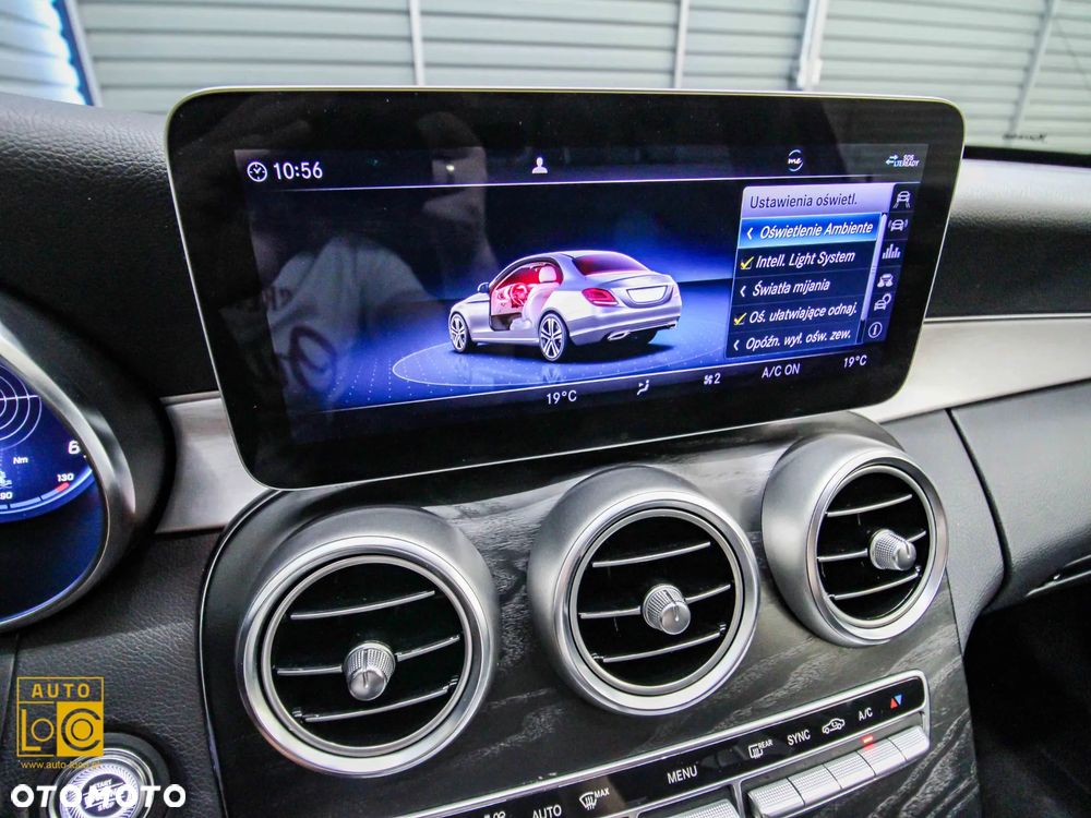 Mercedes-Benz Klasa C 220 d 4Matic 9G-TRONIC Avantgarde - 23