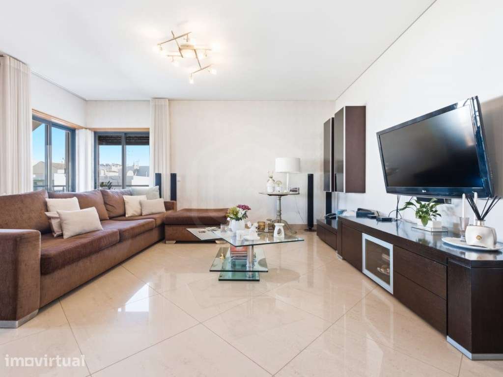 Apartamento T3 a 600 metros da Praia de Quarteira, Algarve - Grande imagem: 5/26