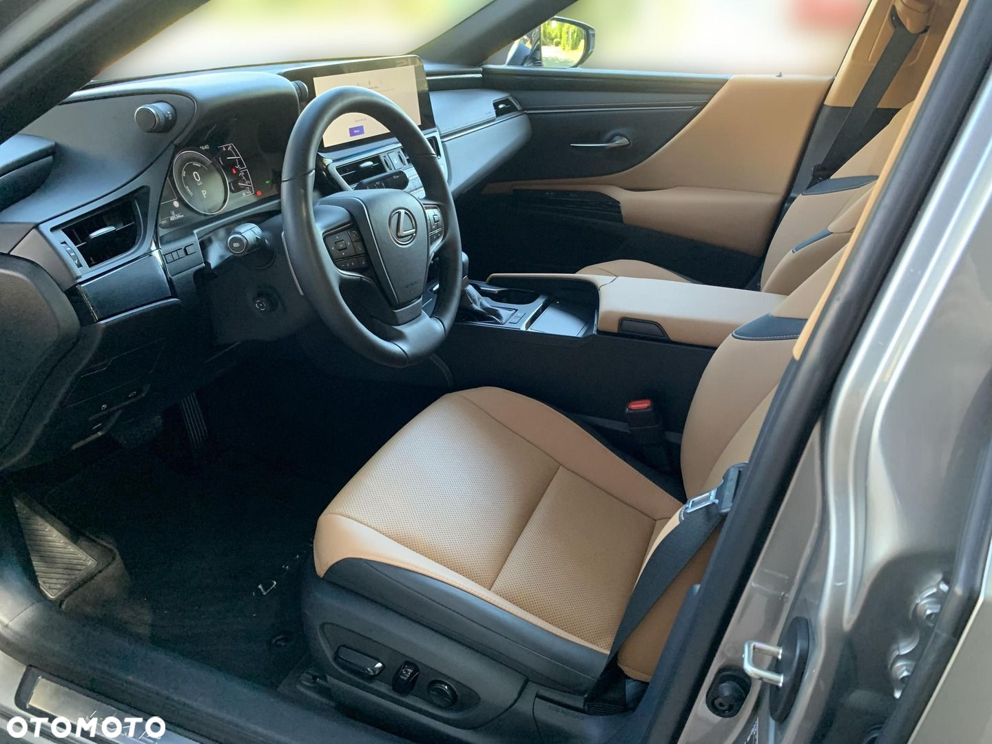 Lexus ES - 13