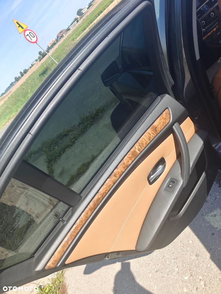 BMW Seria 5 - 24