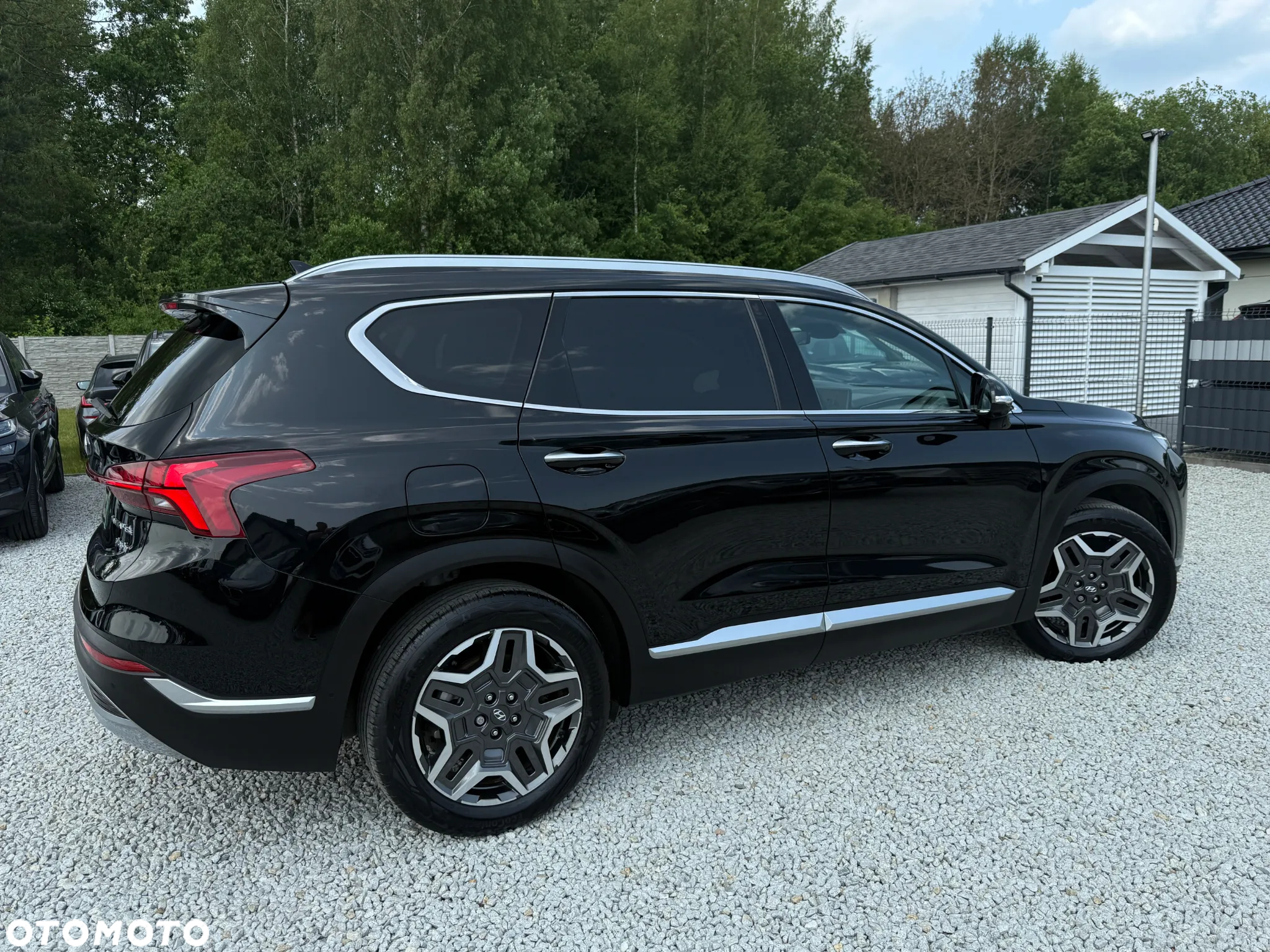 Hyundai Santa Fe 1.6 Plugin-Hybrid 4WD SEVEN Signature - 17