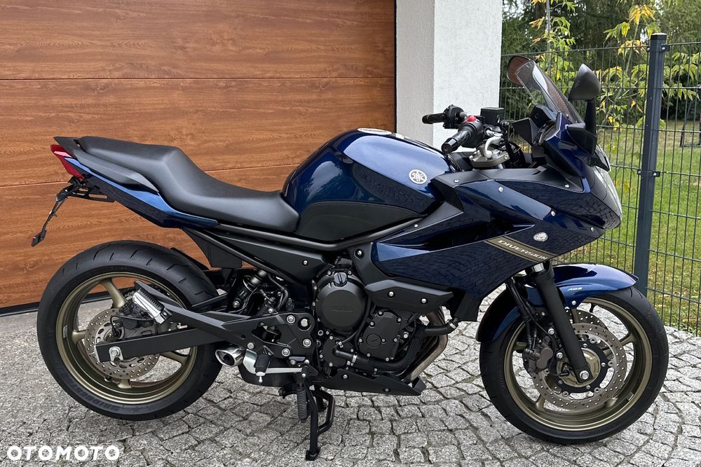 Yamaha XJ - 1