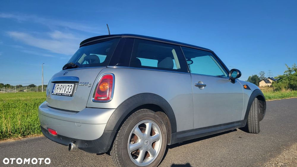 MINI Cooper D - 6