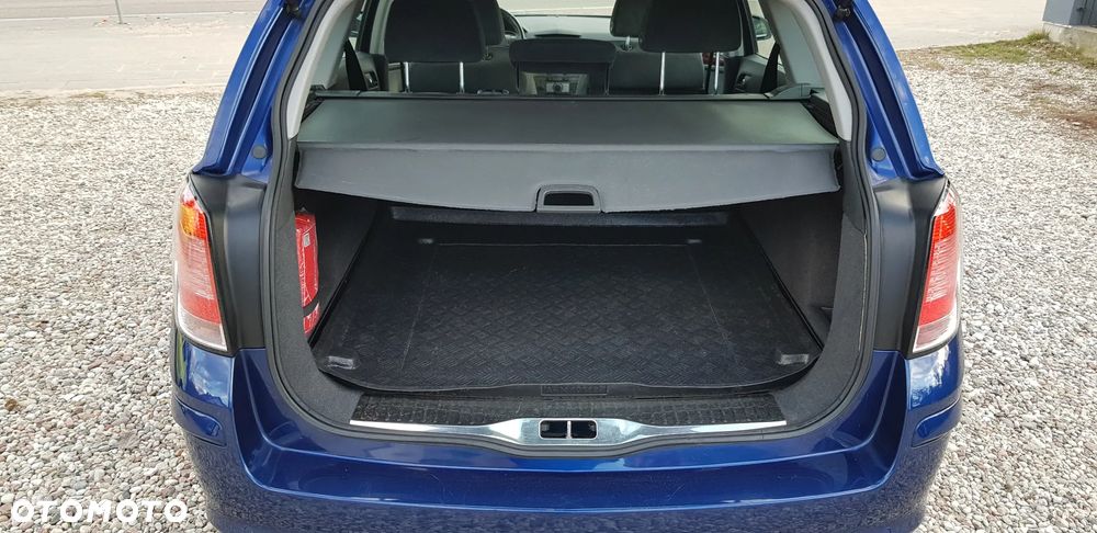 Opel Astra 1.6 NAVI - 15