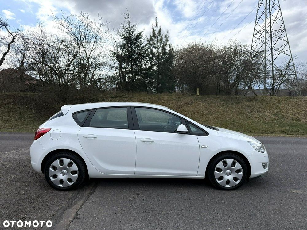 Opel Astra 1.6 Enjoy - 5