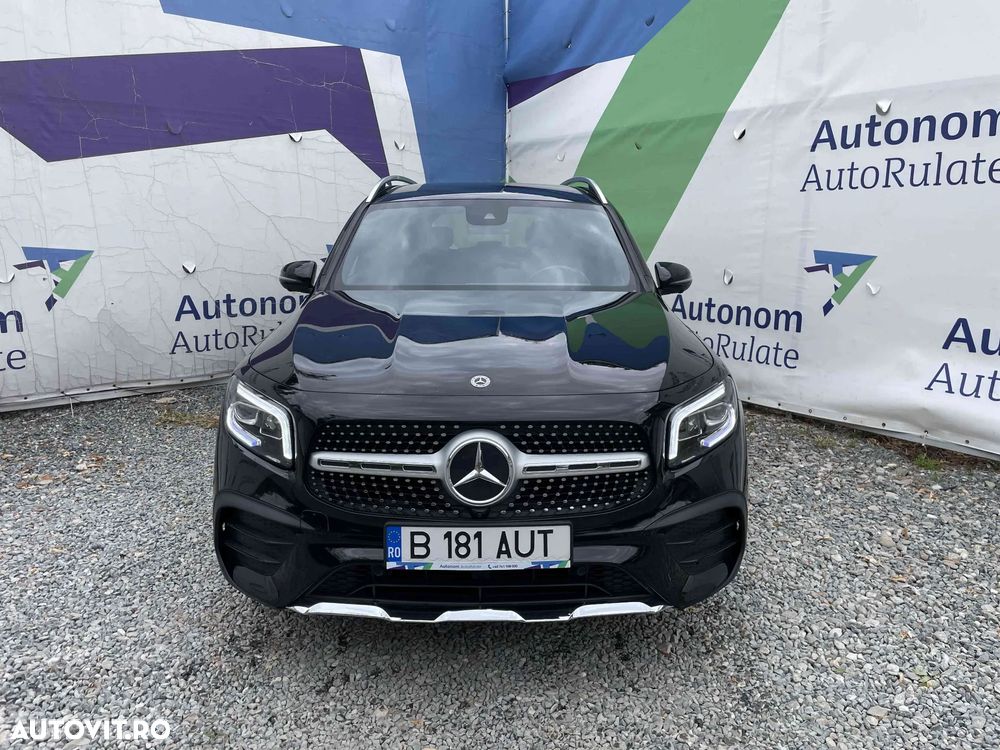Mercedes-Benz GLB - 1