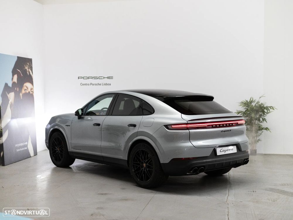 Porsche Cayenne Coupé S E-Hybrid - 6