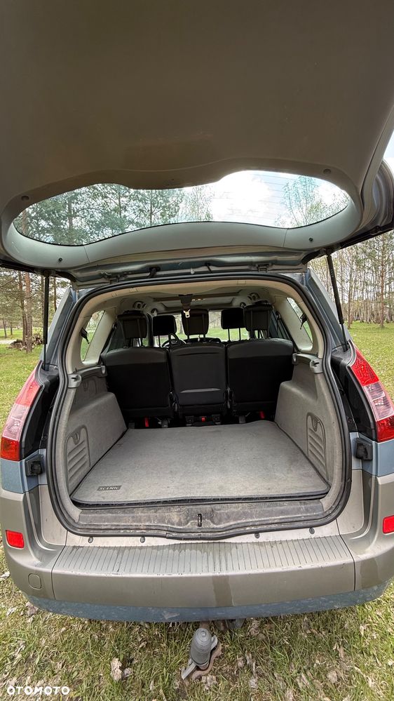 Renault Scenic 2.0T Luxe Privilege - 10