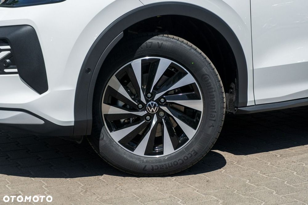 Volkswagen T-Roc - 13