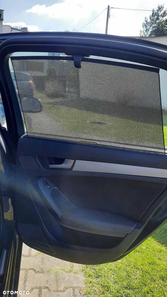 Audi A4 Limousine - 11