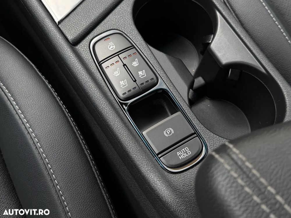 Kia Niro 1.6 GDI 6DCT PHEV Comfort - 18