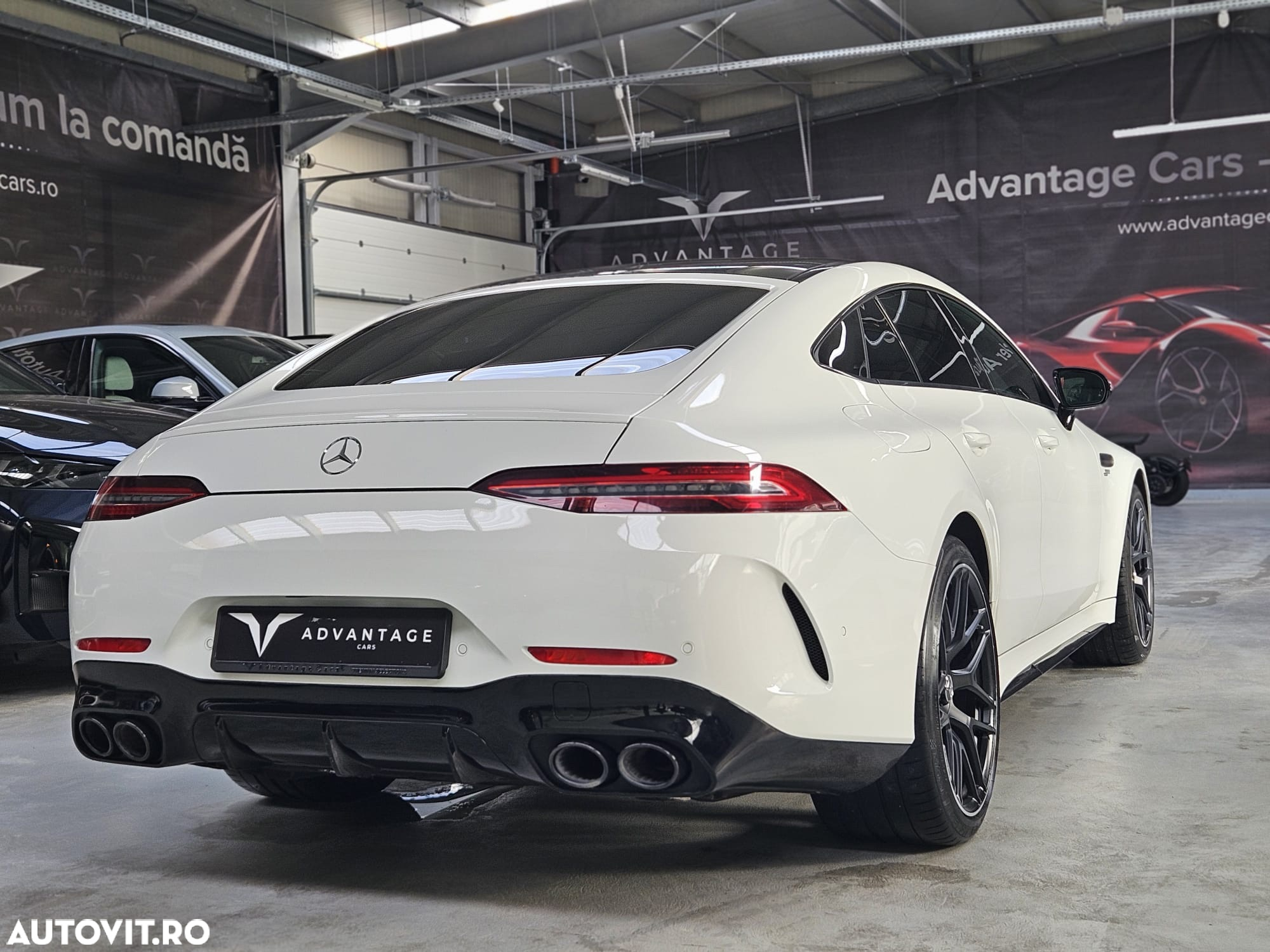 Mercedes-Benz AMG GT - 4
