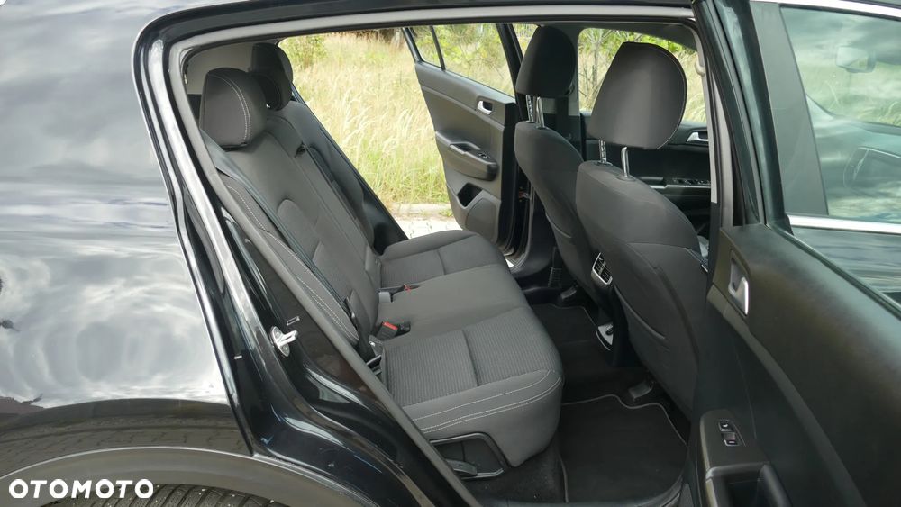 Kia Sportage 1.6 T-GDI 2WD Vision - 11