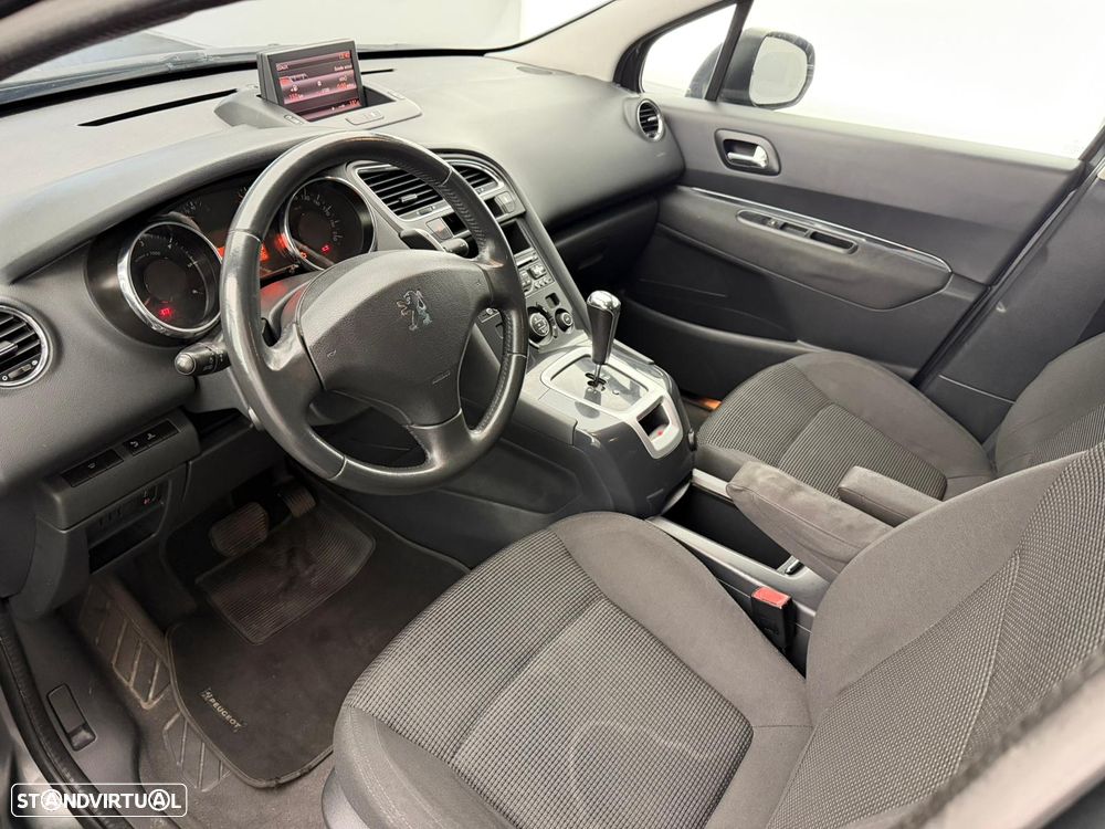 Peugeot 5008 - 6