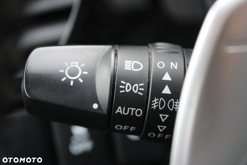 Mitsubishi Outlander - 29