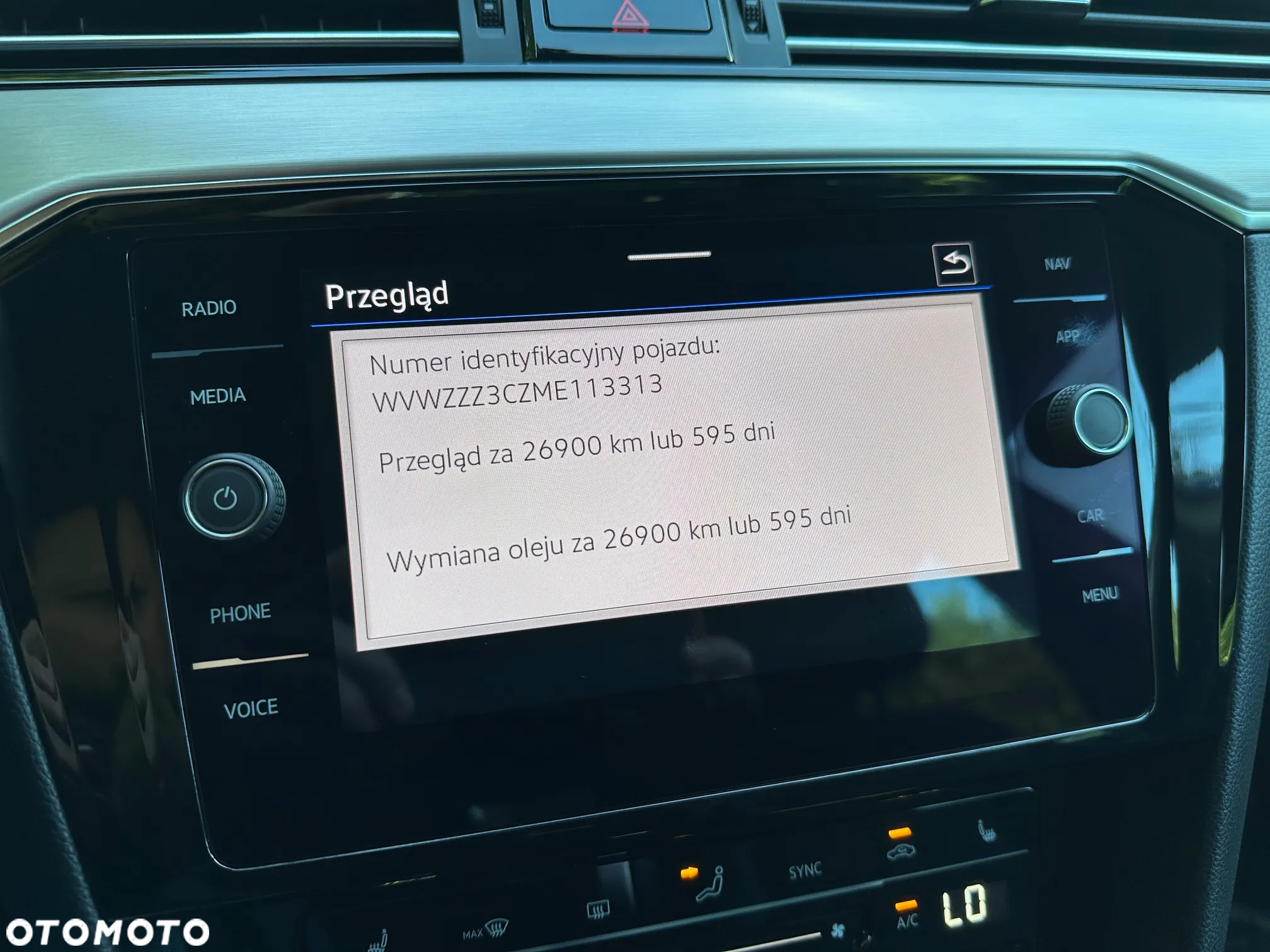 Volkswagen Passat 2.0 TSI Elegance DSG - 25