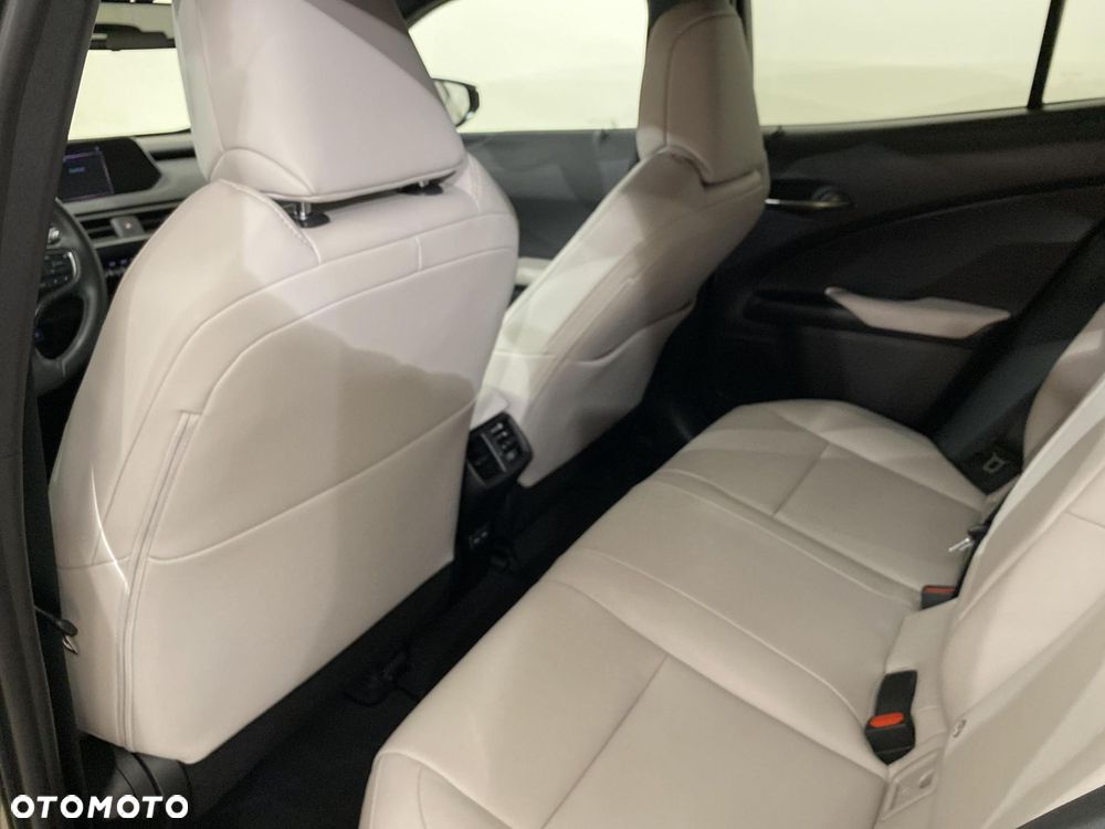 Lexus UX 200 GPF F Impression 2WD - 13