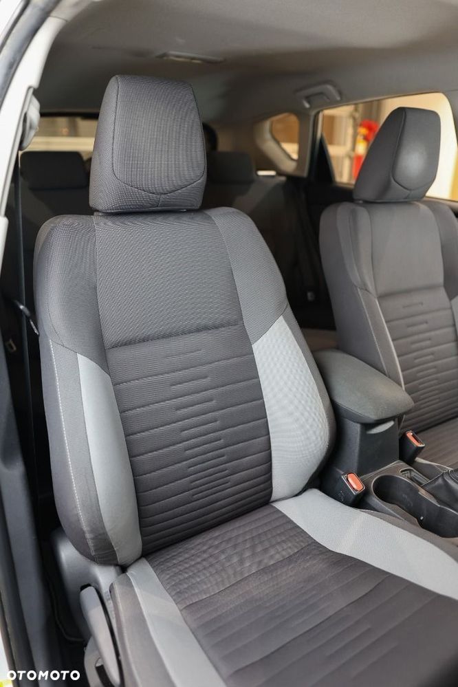 Toyota Auris - 15