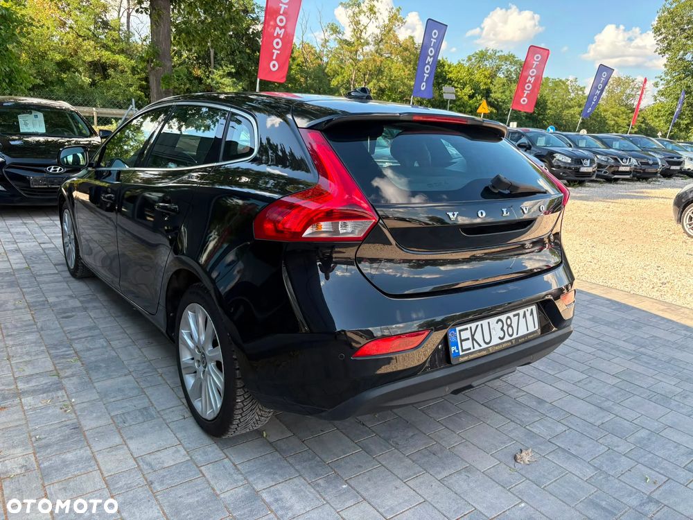 Volvo V40 D2 - 7