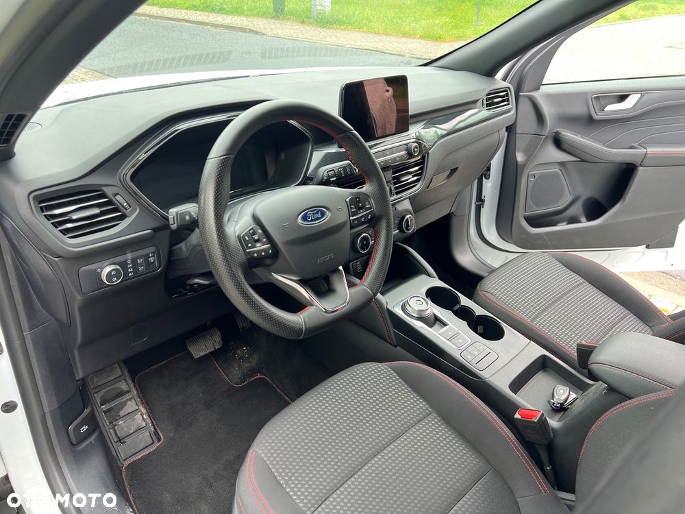 Ford Kuga 2.5 Duratec FHEV ST-LINE - 18