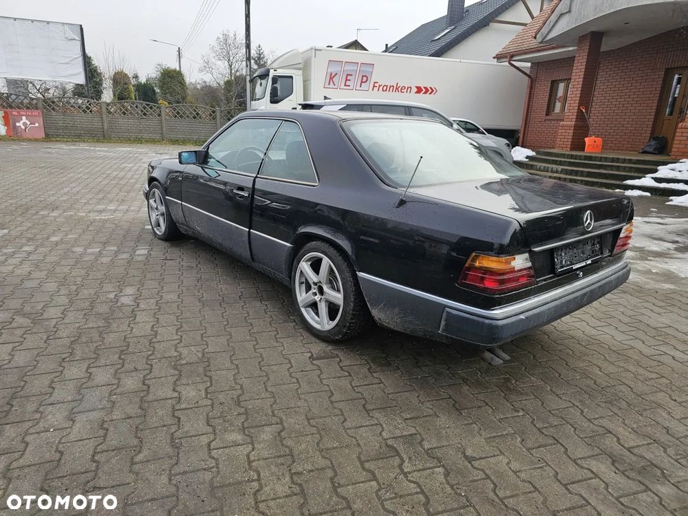 Mercedes-Benz W124 (1984-1993) - 5