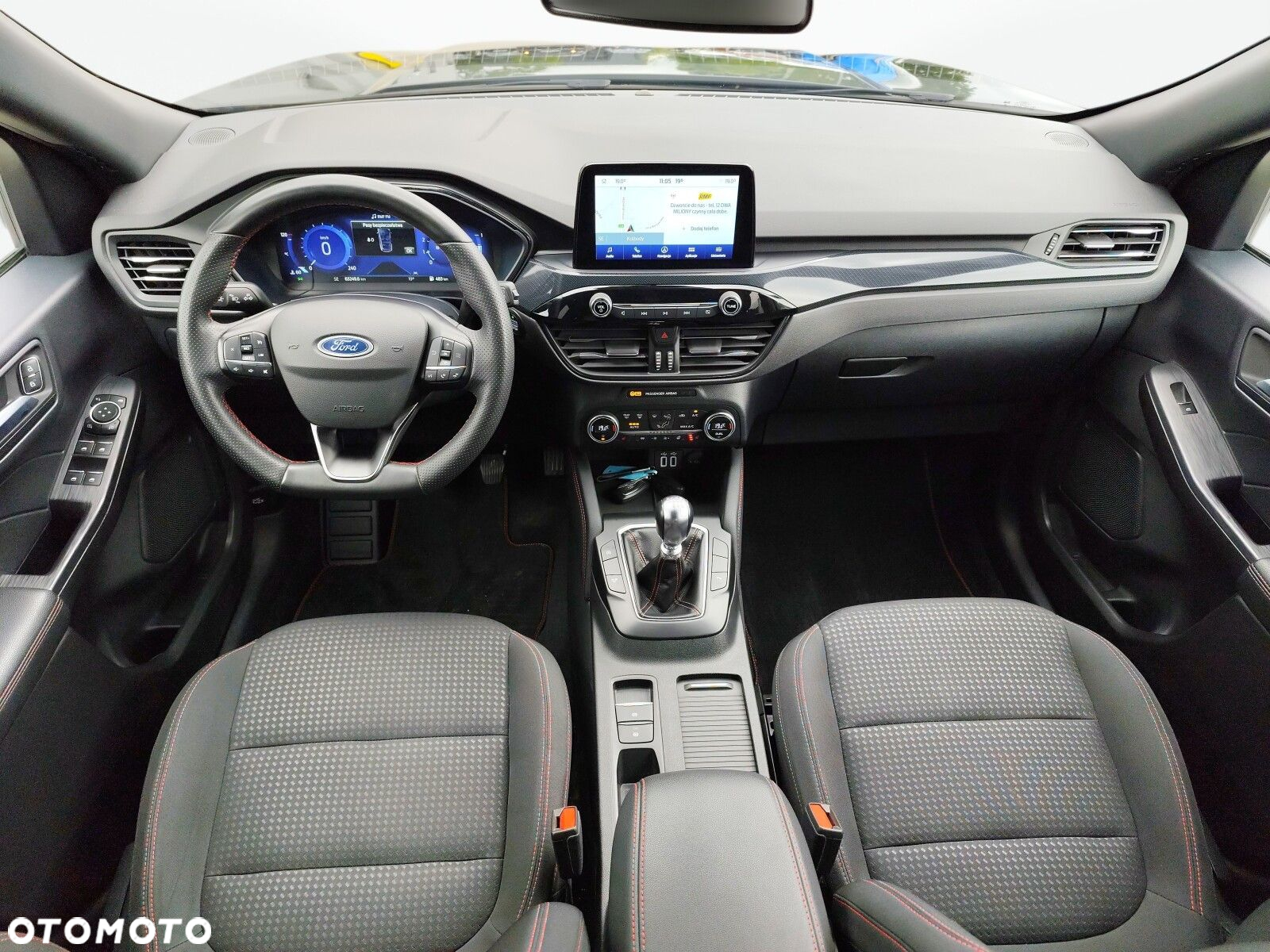 Ford Kuga - 15