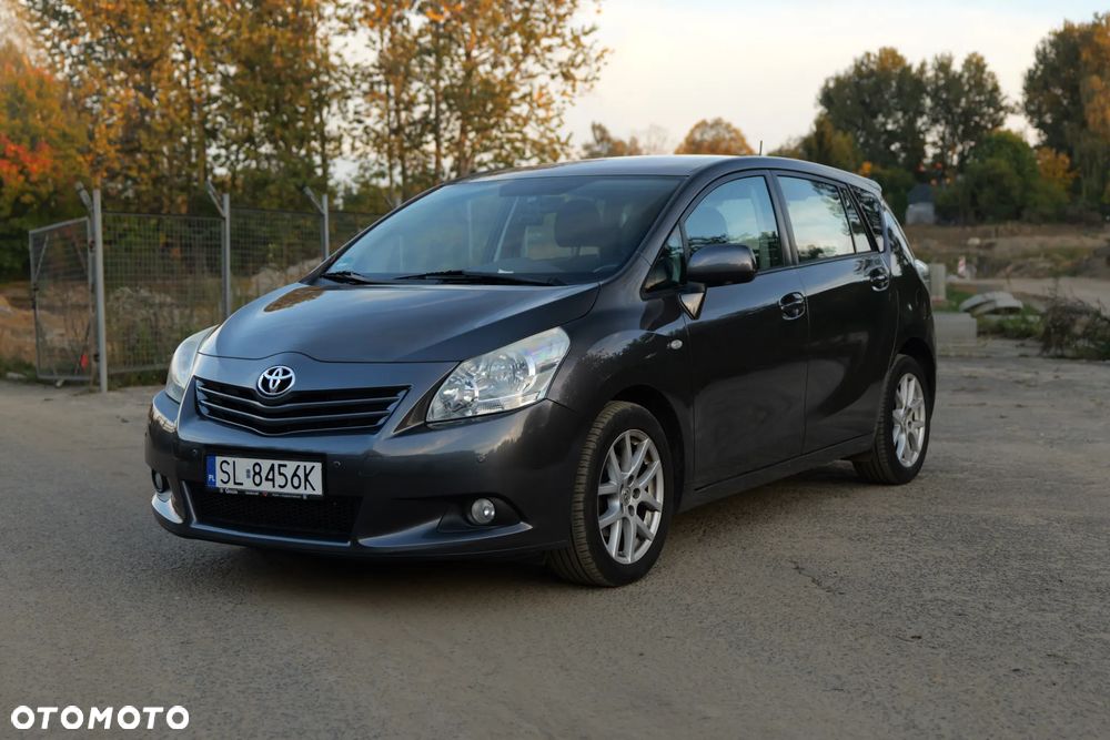 Toyota Verso 1.8 Sol EU5 7os - 3