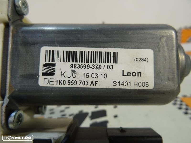 Motor Do Elevador De Vidro Traseiro Esquerdo Seat Leon (1P1)  1K095970 - 7