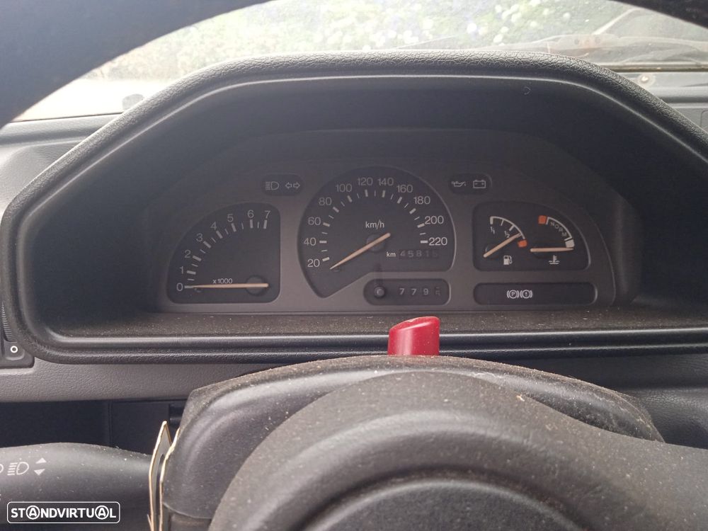 Ford Fiesta 1.6 D C - 5