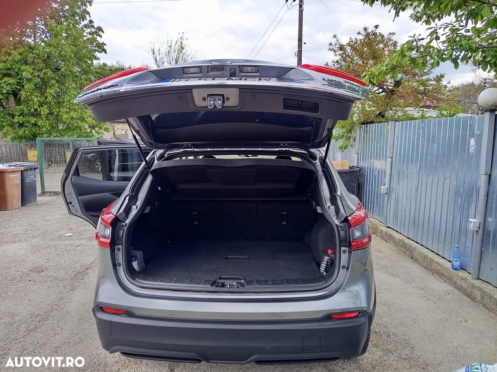 Nissan Qashqai 1.6 DCI Xtronic N-Connecta - 7
