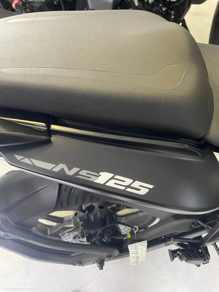 Bajaj Pulsar NS 125 - 4