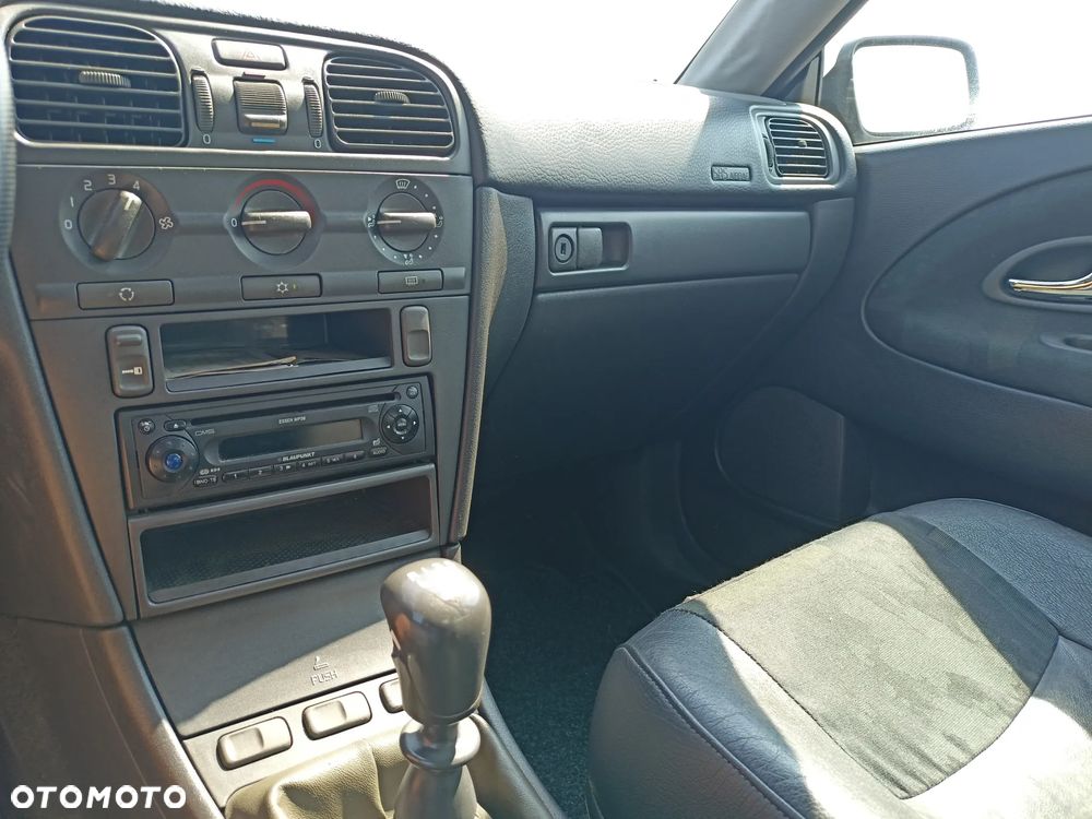 Volvo S40 - 11